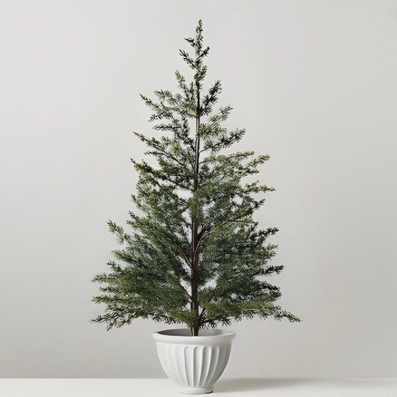 Hearth & Hand with Magnolia Faux Spruce Tree in Fluted Porch Pot NEW WITH TAG - Picture 3 of 3